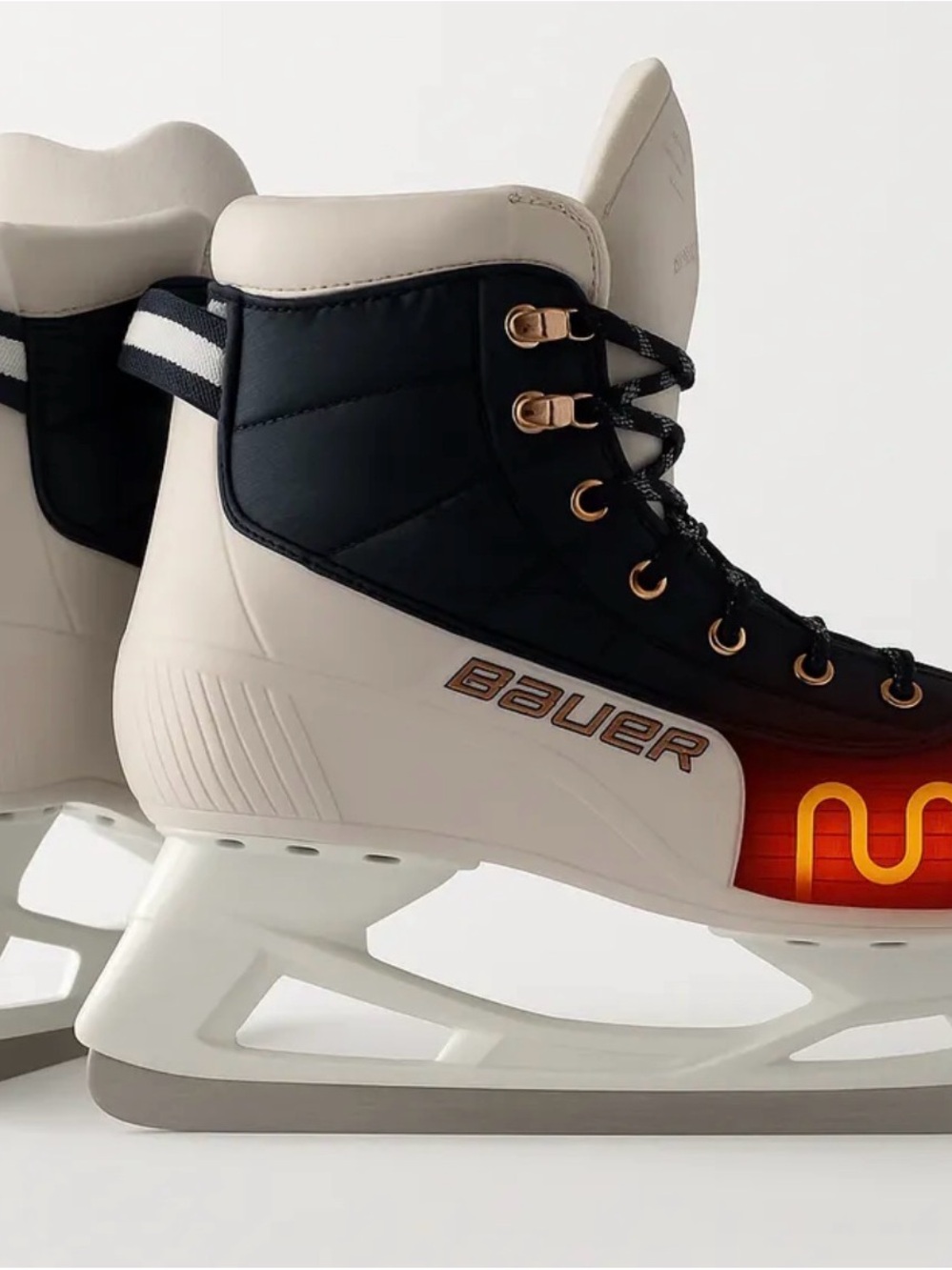 New in Box Bauer Radiant Heated Skate - Senior Size 7 (M 8.5 / W 9.5)